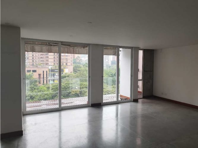 Casa de 4 alcobas en venta en Normandia, Cali, 300 m² · foto 3 de 22