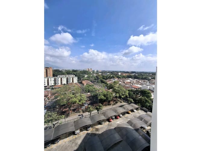 Apartamento de 4 alcobas en venta en La Hacienda, Cali, 238 m² · foto 5 de 24