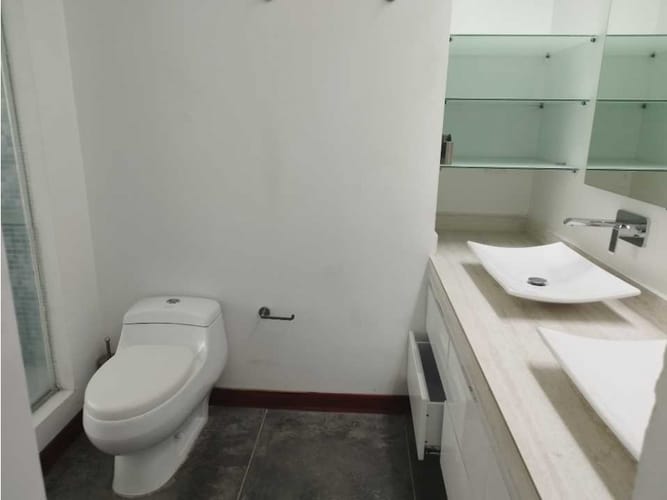 Casa de 4 alcobas en venta en Normandia, Cali, 300 m² · foto 13 de 22