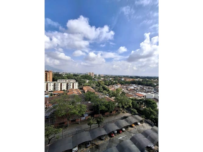 Apartamento de 4 alcobas en venta en La Hacienda, Cali, 238 m² · foto 22 de 24