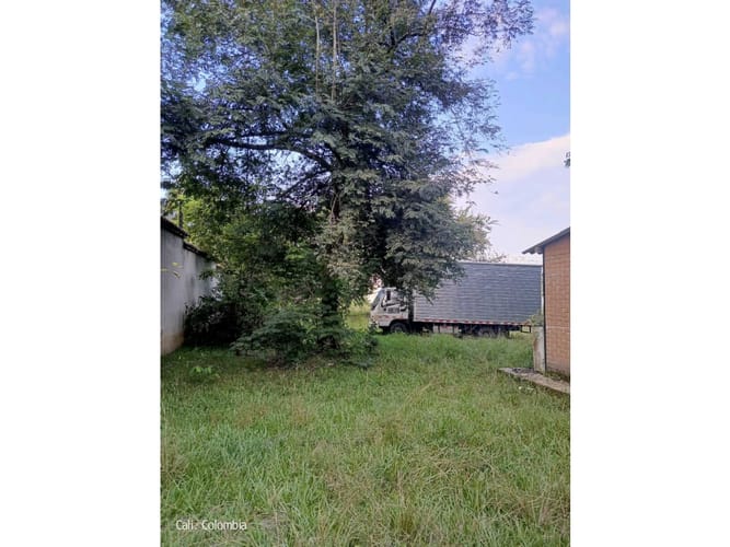Lote en venta en Conjunto Residencial Umbria, Cali, 3300 m² · foto 4 de 12
