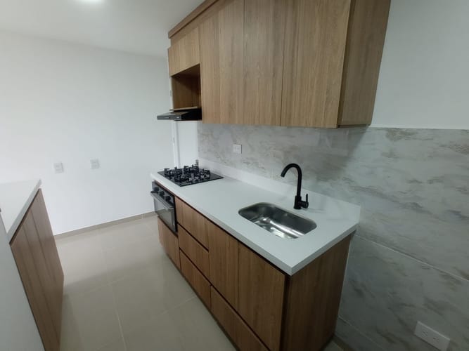 Apartamento de 2 alcobas en arriendo en Bucaros, Bello, 58 m² · foto 3 de 20