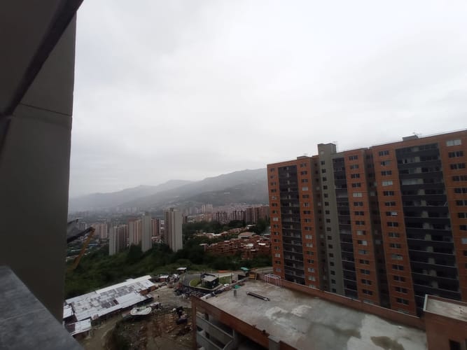 Apartamento de 2 alcobas en arriendo en Bucaros, Bello, 58 m² · foto 5 de 20