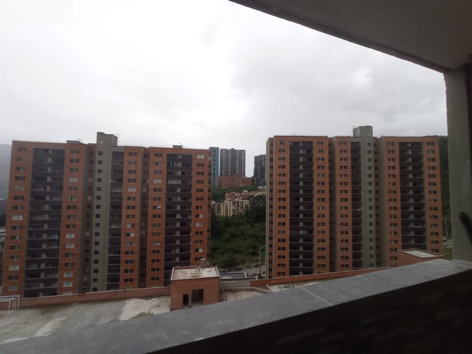 Apartamento de 2 alcobas en arriendo en Bucaros, Bello, 58 m² · foto 7 de 20