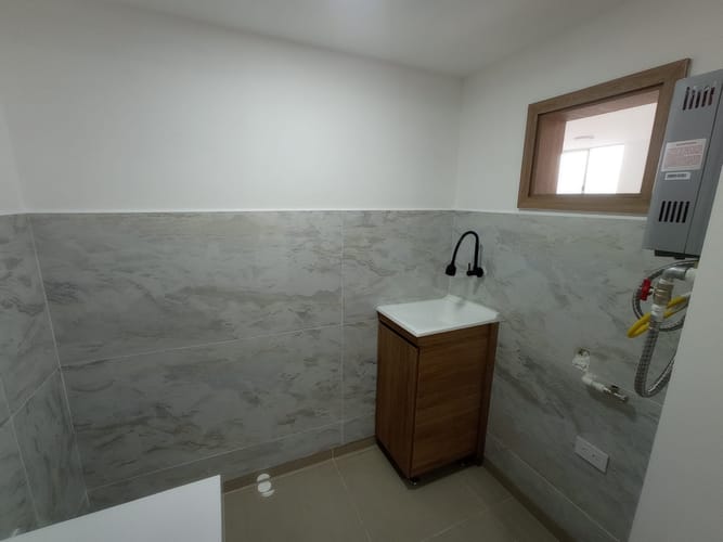 Apartamento de 2 alcobas en arriendo en Bucaros, Bello, 58 m² · foto 4 de 20
