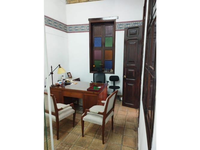 Casa de 16 alcobas en venta en San Antonio, Cali, 700 m² · foto 13 de 24