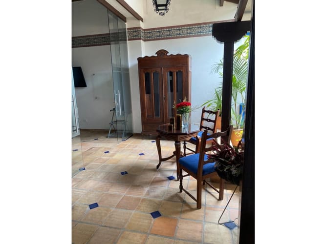 Casa de 16 alcobas en venta en San Antonio, Cali, 700 m² · foto 17 de 24