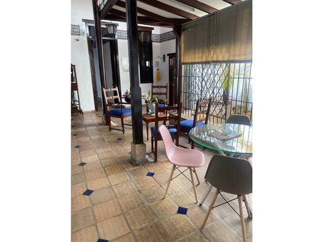 Casa de 16 alcobas en venta en San Antonio, Cali, 700 m² · foto 23 de 24