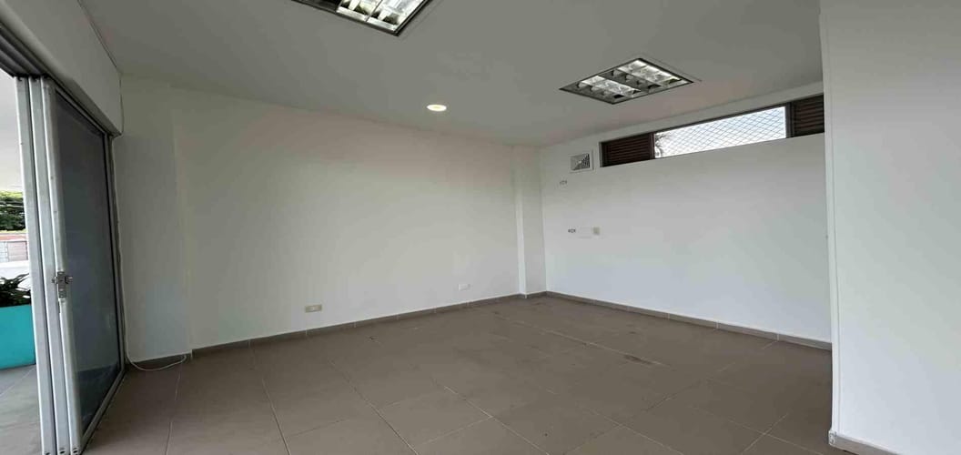 Local en venta en Jardin I Etapa, Pereira, 18 m² · foto 6 de 9