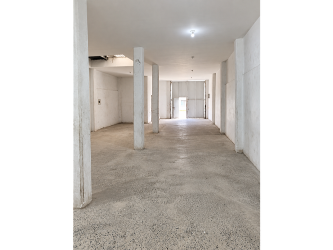 Edificio en venta en Ciudad Modelo, Cali, 630 m² · foto 7 de 16