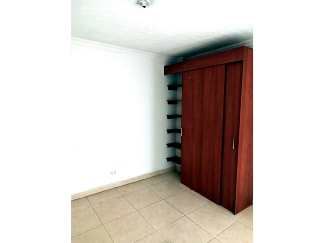 Edificio en venta en Ciudad Modelo, Cali, 630 m² · foto 10 de 16