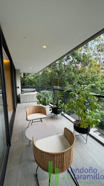 Apartamento de 2 alcobas en venta en Provenza, Medellín, 100 m² · foto 7 de 12