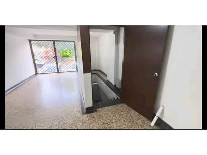Local en venta en Alfonso Lopez I Etapa, Cali, 167 m² · foto 2 de 11