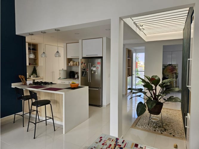 Casa de 3 alcobas en venta en Ciudad Country, Jamundí, 156 m² · foto 4 de 18