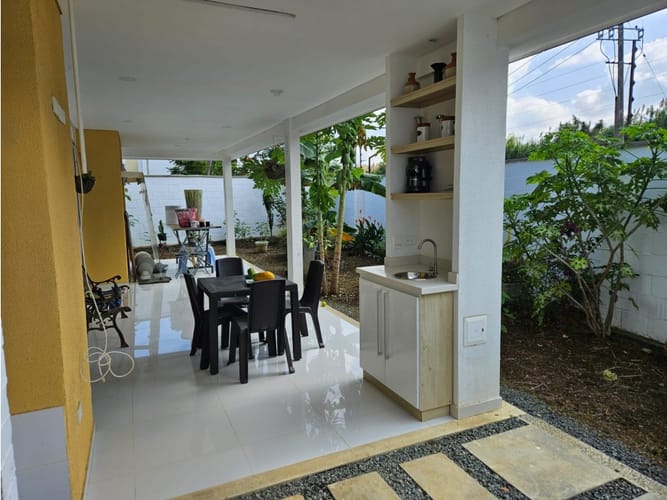 Casa de 3 alcobas en venta en Ciudad Country, Jamundí, 156 m² · foto 8 de 18