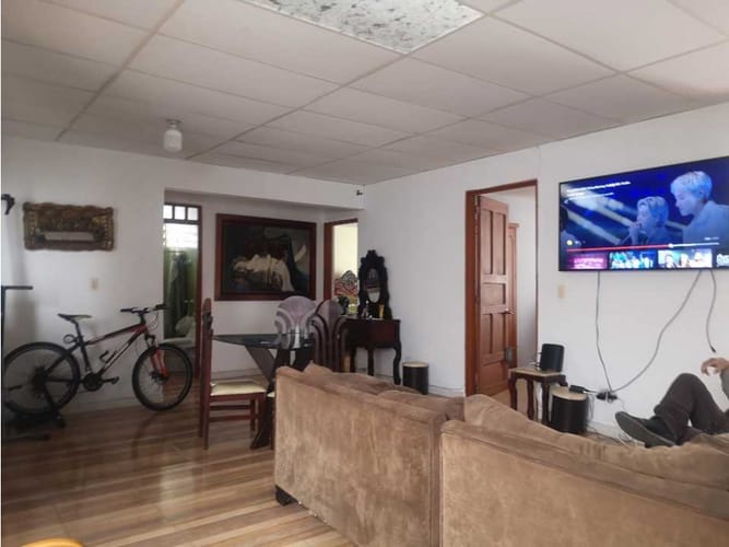 Casa de 3 alcobas en venta en Jose Maria Cabal, Cali, 130 m² · foto 1 de 10