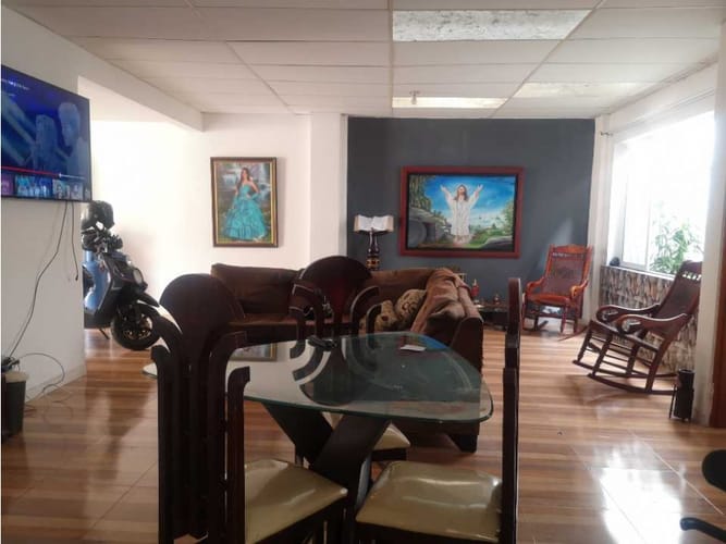 Casa de 3 alcobas en venta en Jose Maria Cabal, Cali, 130 m² · foto 9 de 10