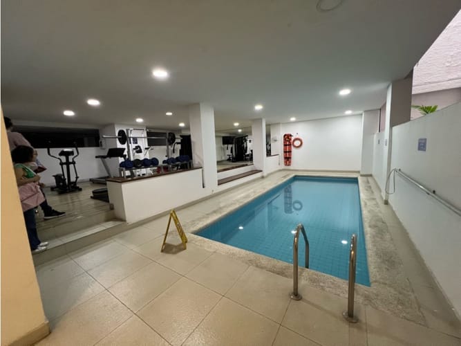 Apartamento de 3 alcobas en venta en Santa Teresita, Cali, 182 m² · foto 3 de 24