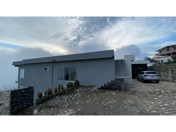 Casa de 5 alcobas en venta en La Buitrera, Cali, 500 m² · foto 5 de 16