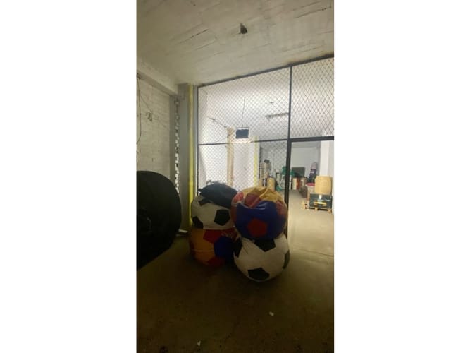 Bodega en venta en El Gran Limonar Cataya, Cali, 1861 m² · foto 11 de 24