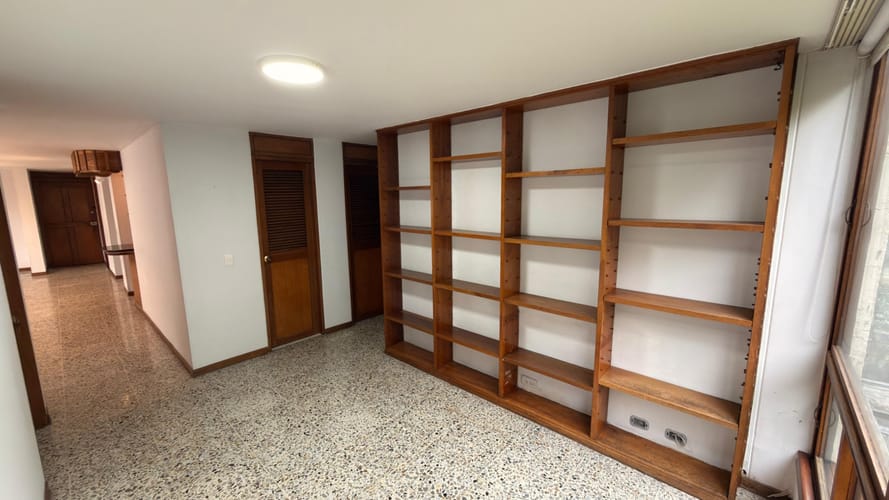 Apartamento de 3 alcobas en venta en El Poblado, Medellín, 130 m² · foto 15 de 17