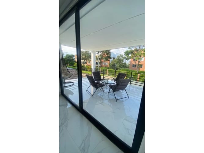 Casa de 4 alcobas en venta en Ciudad Jardin, Cali, 460 m² · foto 8 de 24