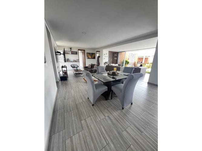 Casa de 4 alcobas en venta en Rozo, Palmira, 300 m² · foto 22 de 24