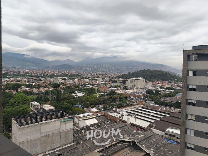 Apartamento de 2 alcobas en arriendo en El Poblado, Medellín, 64 m² · foto 3 de 24