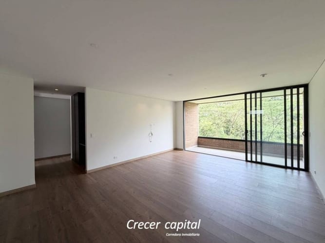 Apartamento de 2 alcobas en arriendo en El Poblado, Medellín, 110 m² · foto 7 de 18