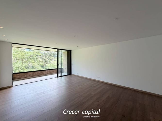 Apartamento de 2 alcobas en arriendo en El Poblado, Medellín, 110 m² · foto 8 de 18