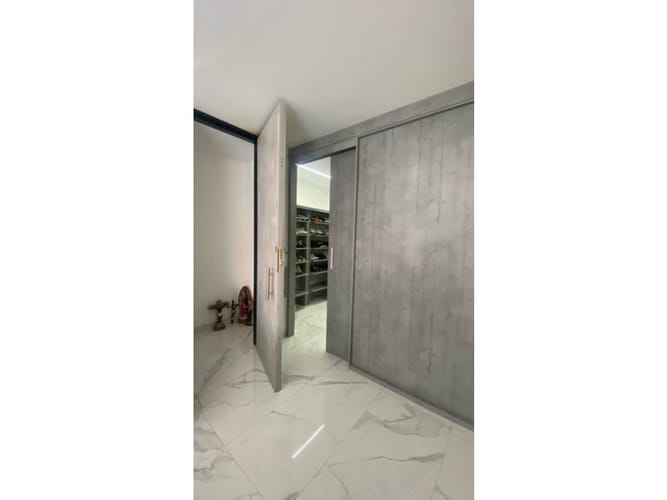 Casa de 4 alcobas en venta en Ciudad Jardin, Cali, 460 m² · foto 17 de 24