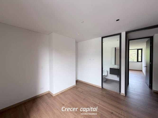 Apartamento de 2 alcobas en arriendo en El Poblado, Medellín, 110 m² · foto 17 de 18