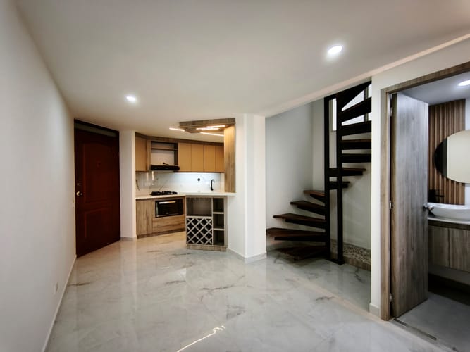 Apartamento de 2 alcobas en venta en Loma Del Indio, Medellín, 58 m² · foto 4 de 15