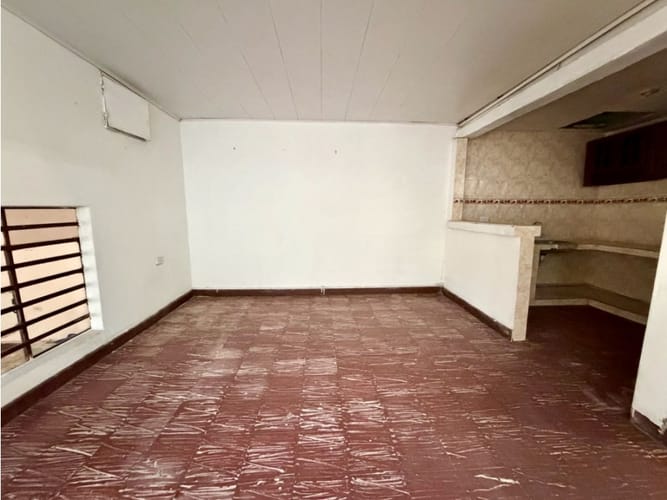 Casa de 7 alcobas en venta en San Judas Tadeo Ii, Cali, 289 m² · foto 9 de 17