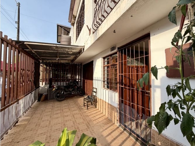 Casa de 7 alcobas en venta en San Judas Tadeo Ii, Cali, 289 m² · foto 13 de 17