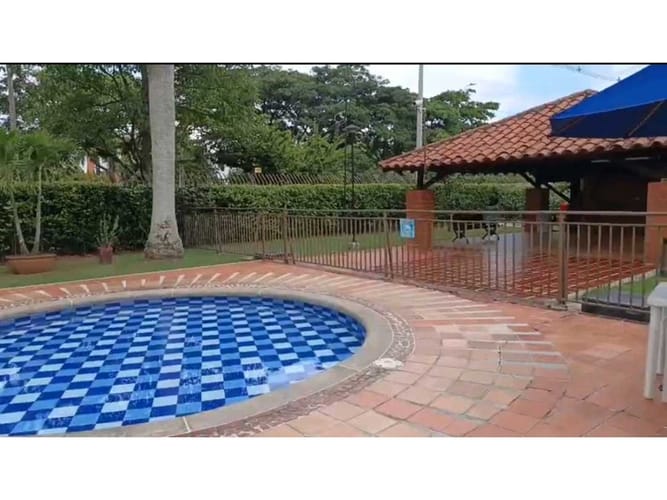 Apartamento de 3 alcobas en venta en Cañaverales, Cali, 100 m² · foto 13 de 16