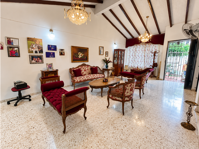 Casa de 4 alcobas en venta en El Gran Limonar Cataya, Cali, 250 m² · foto 4 de 9