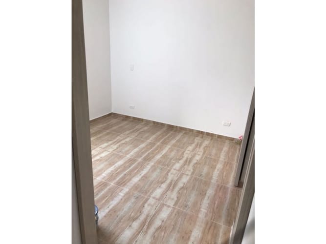 Apartamento de 3 alcobas en venta en Alto Aguacatal, Cali, 60 m² · foto 5 de 14