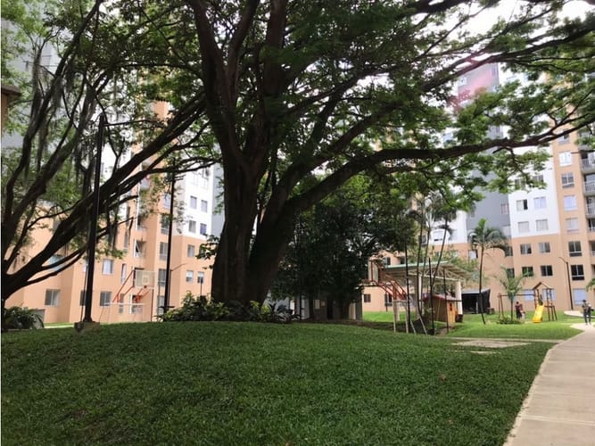 Apartamento de 3 alcobas en venta en Alto Aguacatal, Cali, 60 m² · foto 9 de 14