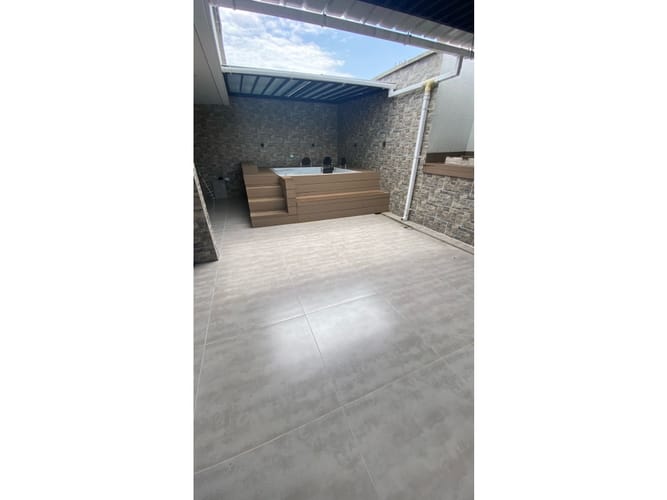 Casa de 5 alcobas en venta en Las Mercedes, Jamundí, 412 m² · foto 7 de 24