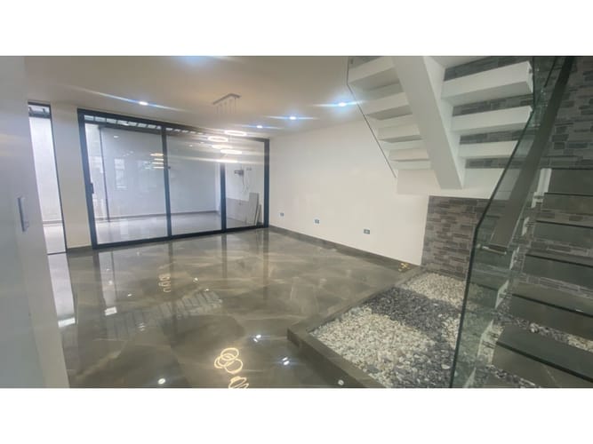 Casa de 5 alcobas en venta en Las Mercedes, Jamundí, 412 m² · foto 15 de 24