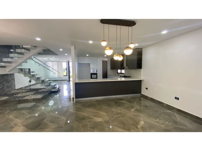 Casa de 5 alcobas en venta en Las Mercedes, Jamundí, 412 m² · foto 16 de 24