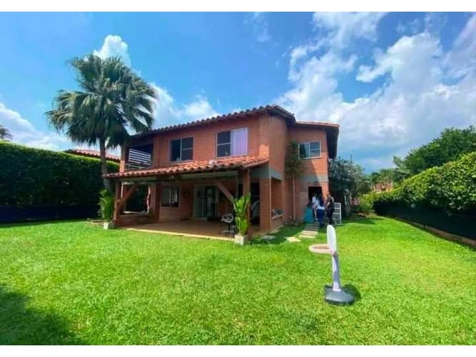 Casa de 4 alcobas en venta en Juan De Ampudia, Jamundí, 260 m² · foto 4 de 12