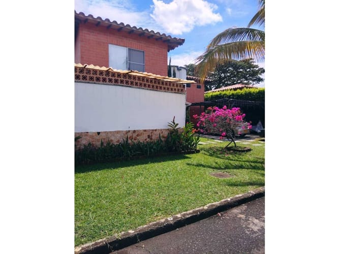 Casa de 4 alcobas en venta en Juan De Ampudia, Jamundí, 260 m² · foto 9 de 12