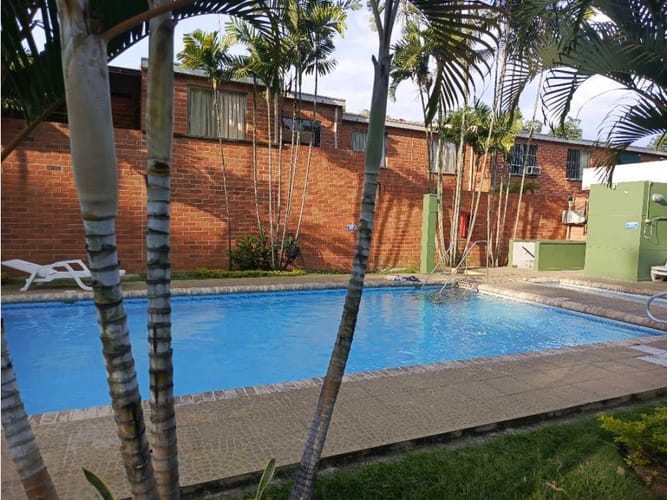 Casa de 5 alcobas en venta en El Ingenio, Cali, 119 m² · foto 2 de 24