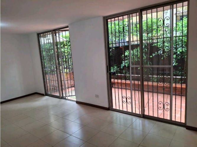 Casa de 5 alcobas en venta en El Ingenio, Cali, 119 m² · foto 9 de 24