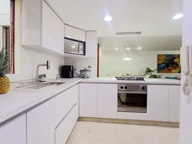 Apartamento de 3 alcobas en venta en Laureles, Medellín, 118 m² · foto 10 de 20