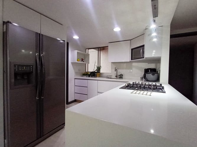 Apartamento de 3 alcobas en venta en Laureles, Medellín, 118 m² · foto 9 de 20