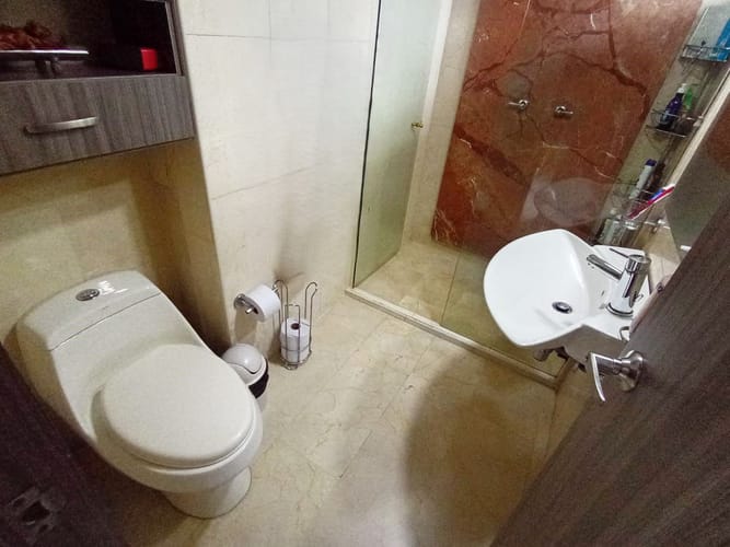 Apartamento de 3 alcobas en venta en Laureles, Medellín, 118 m² · foto 19 de 20
