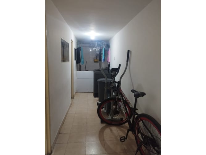Casa de 6 alcobas en venta en Ciudadela Floralia, Cali, 165 m² · foto 3 de 8